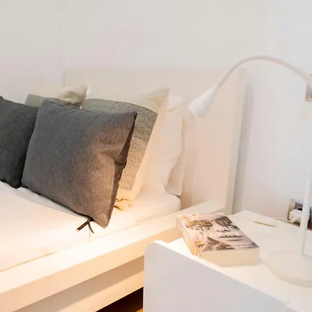 Daire Modern Sea Front In 2 *