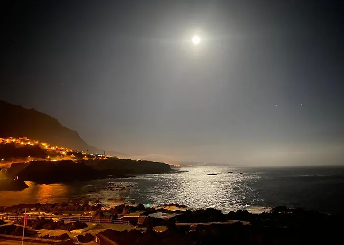 Modern Sea Front In 2 Garachico (Tenerife)