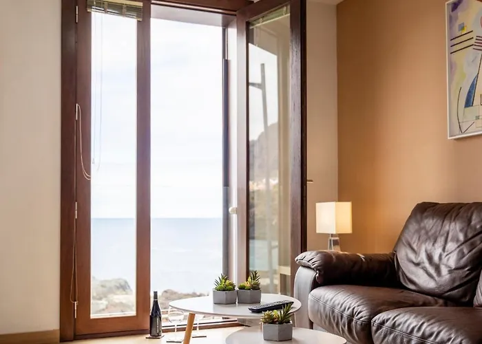 Modern Sea Front In 2 Garachico (Tenerife)